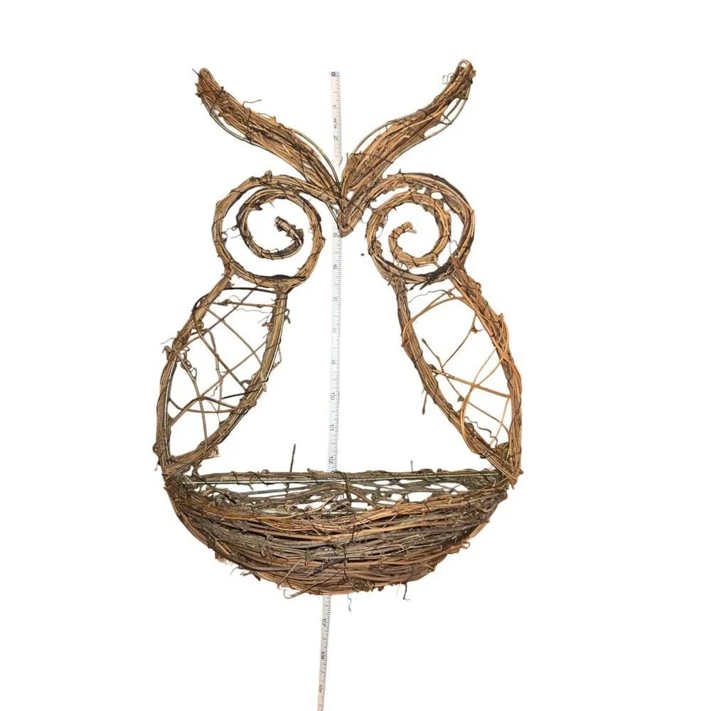Unbranded Pair of Owl Wall Hanging Planters 16
